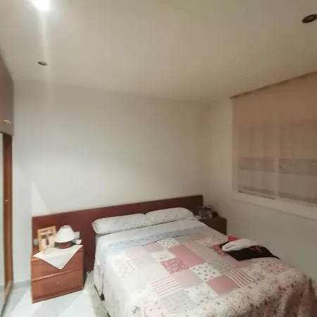 شقة Acogedor Apartamento *